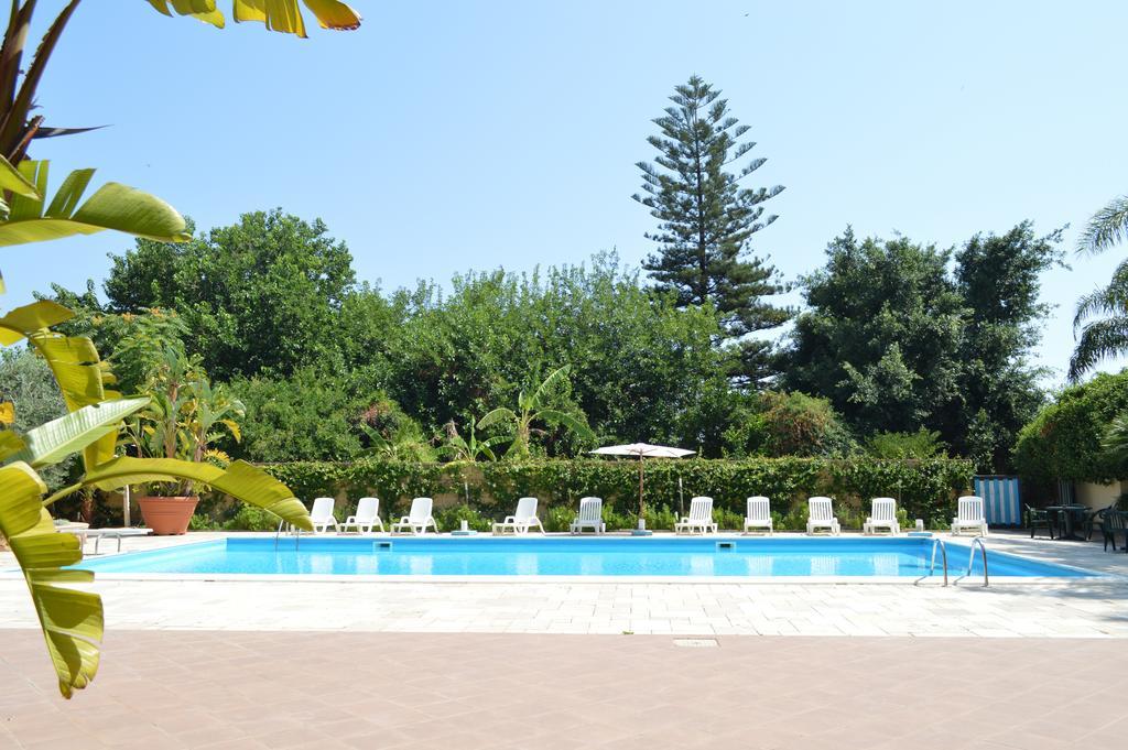 Hotel Delle Palme Фалконе Екстериор снимка